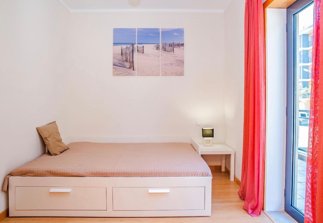 2Bed With Rooftop Pool In Marina Village - Olhão Esterno foto