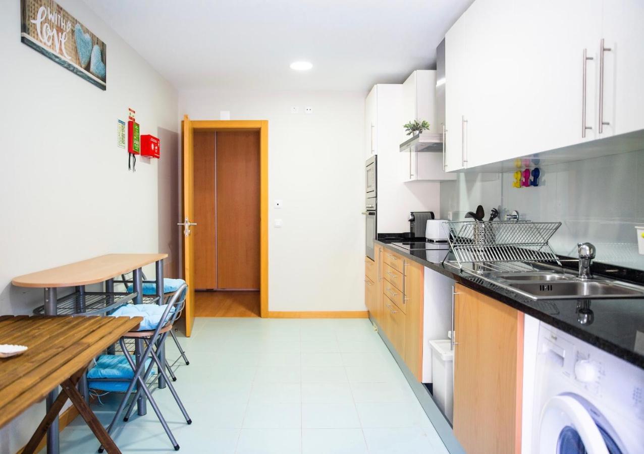 2Bed With Rooftop Pool In Marina Village - Olhão Esterno foto